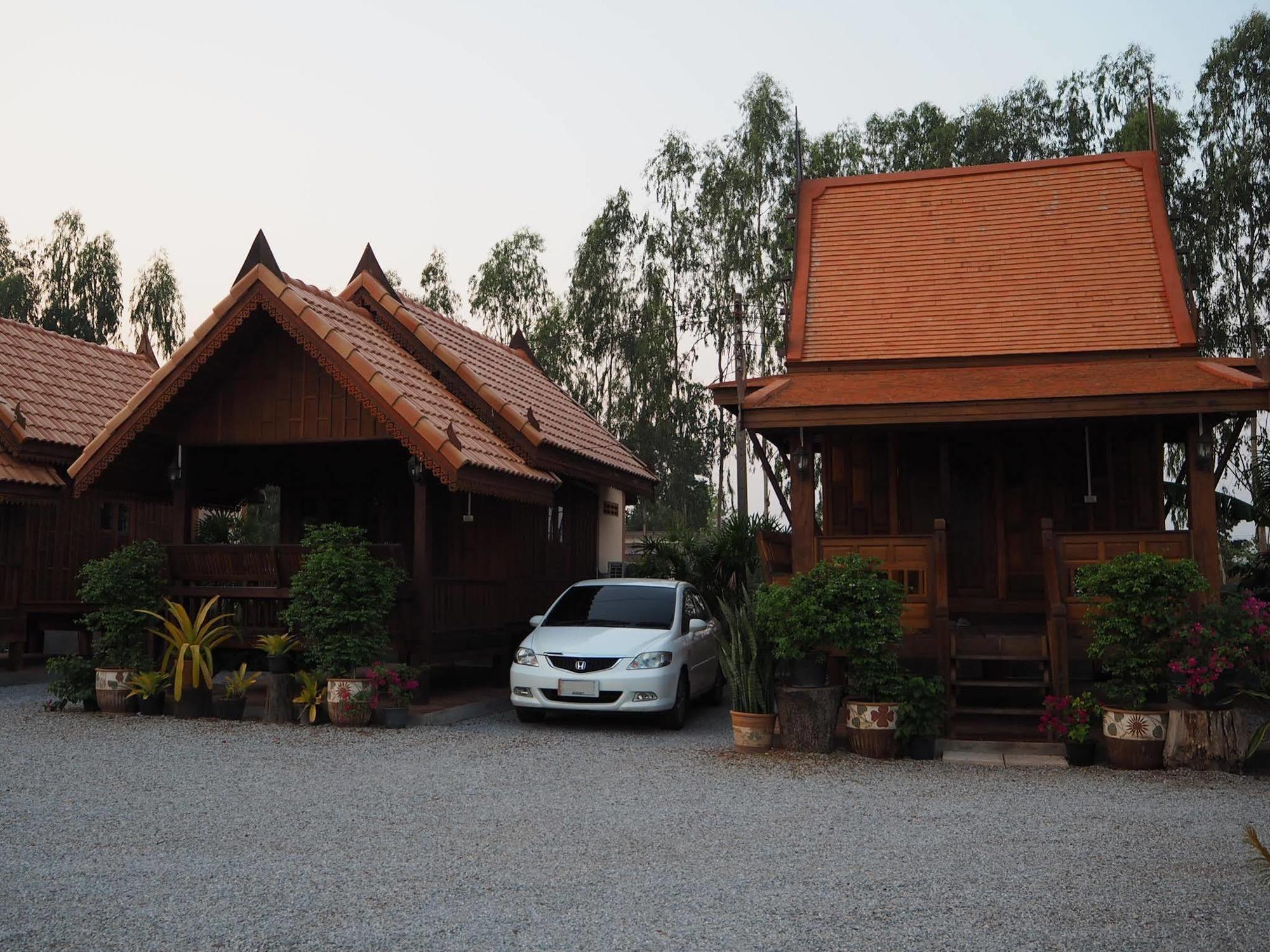 Hotel Khum Tewa Sakonnakhon Sakon Nakhon Exteriér fotografie